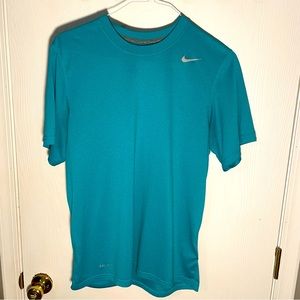 Nike Dri Fit Legend Tee